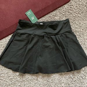 HALARA skort with pockets NWT